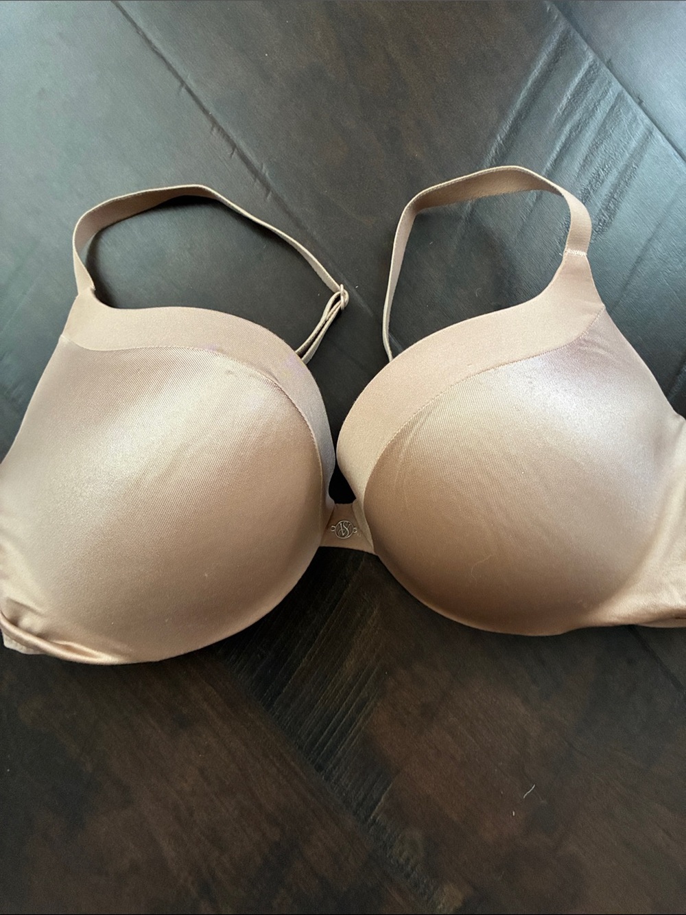 Victoria’s Secret Push up Bra in Nude — Smooth Support